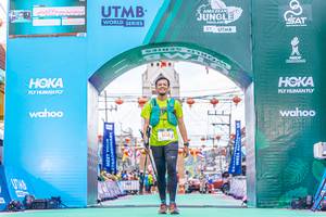 BIB: 5133
                            <button type="button" onclick="openModal(21786120)" class="btn btn-primary btn-sm float-right btn-popup" data-toggle="modal" data-target=".modal-high-quality">
                        <i class="fas fa-shopping-cart"></i> Add to Cart
                    </button>
                                            <button type="button" onclick="isThisMe(21786120, true)" class="btn btn-success btn-sm float-right btn-popup btn-isme hidden" data-toggle="tooltip" data-placement="bottom" title="นี่คือรูปของคุณใช่ไหม คลิกที่นี่เพื่อเอาเข้าอัลบั้ม">
                        <i class="fas fa-plus"></i> Add to album
                    </button>
                    <button type="button" onclick="isThisMe(21786120, false)" class="btn btn-warning btn-sm float-right btn-popup btn-isnotme hidden">
                        <i class="fas fa-ban"></i> Remove from album
                    </button>